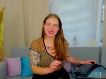 elarabloom from chaturbate