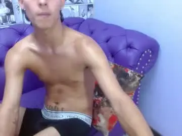 Chaturbate Private Sex Chat of ethan_jamees