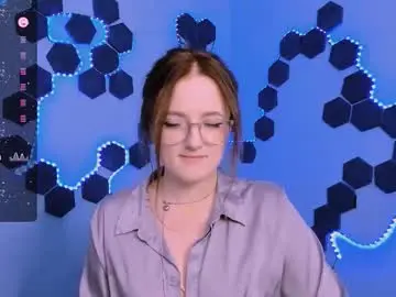 Chaturbate Live Sex Cam of luna_berryy