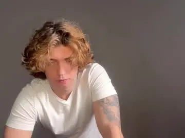 Chaturbate Live Sex Cam of namiraaxel