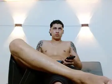 Chaturbate Live Sex of br4ndon_cooper