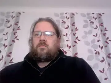 Chaturbate Adult Video Chat of metallbuddy