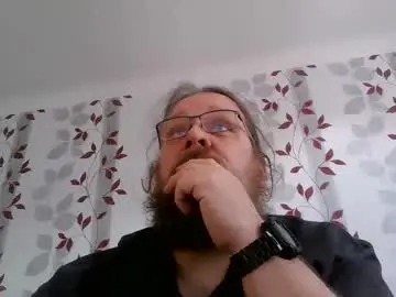 Chaturbate Adult Video Chat of metallbuddy