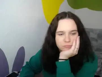 Chaturbate Live Sex Cam of shy_lil