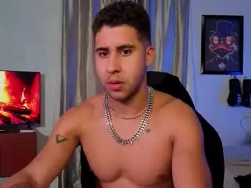 Chaturbate Nude Webcam of alejandrojf_00