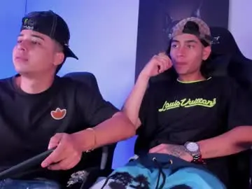 Chaturbate Live Sex of masters_boys