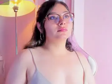 zelenejones from chaturbate