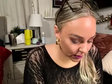 Chaturbate Live Porn of cumguzzlingskank