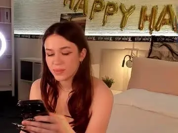 Chaturbate Best live sex cam show of _emiliaa_