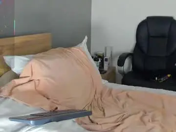 Chaturbate Free Live Porn of brushbarton_