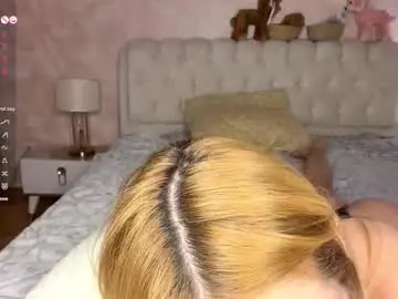 Chaturbate Live Porn of carolynnfernandez