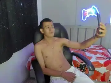 Chaturbate Watch Live Sex Cams of cristhofdelux