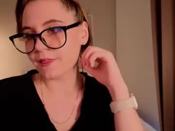 Chaturbate Live Sex Cam of diana_floweri