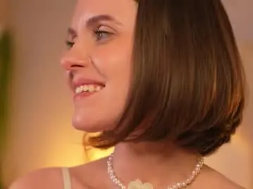 Chaturbate Live Sex Cam of lil_fleur