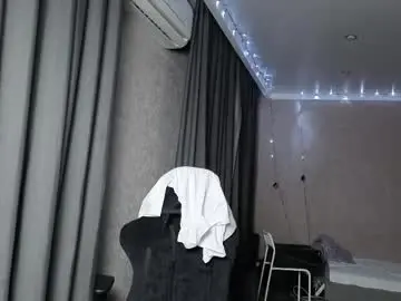 Chaturbate Free Live Porn of oscar_big_dick