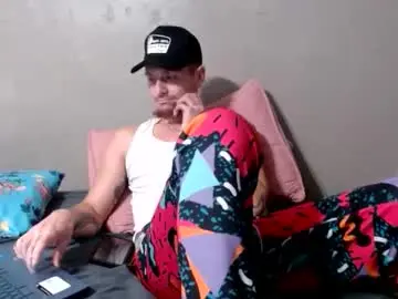 pippylongdickin from chaturbate