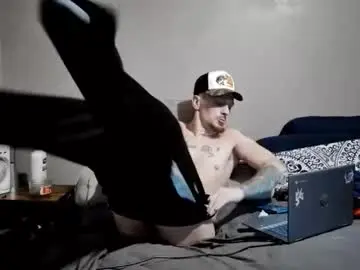 Chaturbate Sex Cam of pippylongdickin