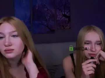 Chaturbate Adult Video Chat of playful_sophie