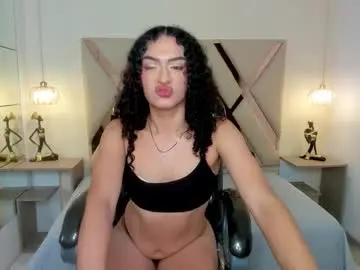 Chaturbate Nude Webcam of scarletcherry18