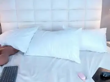 Chaturbate Sex Chat of alisonbeckerr_