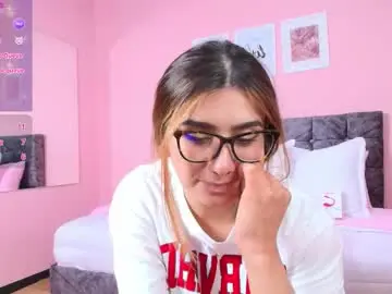 Chaturbate Nude Webcam of maddie_beauty