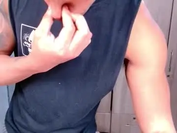 Chaturbate Live Porn of pinoymilker