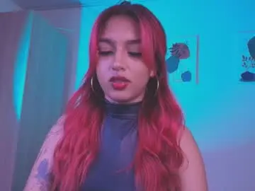 sofiaafoxx from chaturbate
