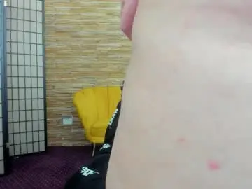 Chaturbate Nude Webcam of aisharouhi