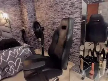 Chaturbate Watch Live Sex Cams of bellybigboobs