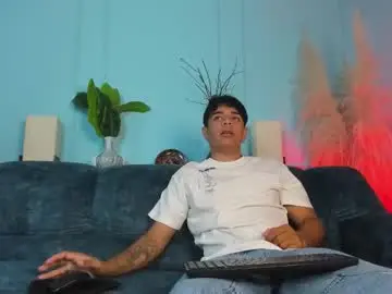 Chaturbate Sex Cam of cutebutharder