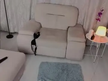 Chaturbate Best live sex cam show of dotenderlin