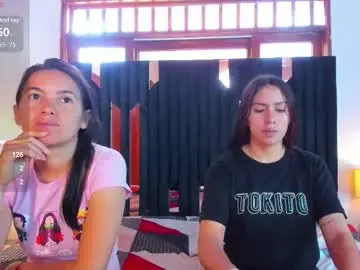 soffy_and_mia from chaturbate