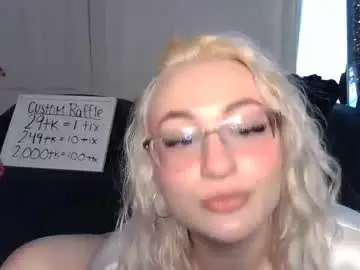 Chaturbate Sex Cam of switchykitty