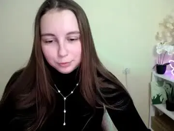 yours_piece_of_happiness_ from chaturbate