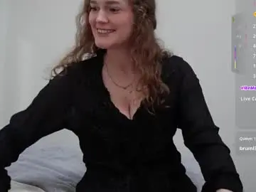 Chaturbate Watch Live Sex Cams of bellebabyboo