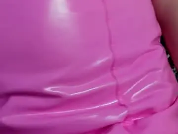 Chaturbate Best live sex cam show of illegalbeauty87