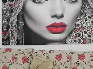 Chaturbate Adult Webcams of illegalbeauty87