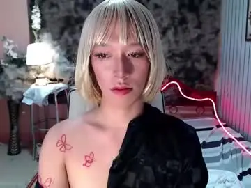 Chaturbate Live Sex Cam of rhian20