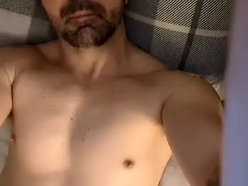 Chaturbate Free Porn Cam of harryhootttti