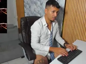 Chaturbate Best live sex cam show of hiddenoffice