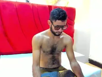 Chaturbate Adult Video Chat of yeferson_scott