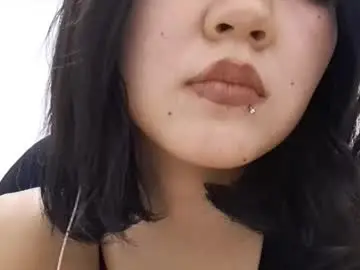 Chaturbate Adult Video Chat of cassidykraeger