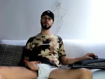 Chaturbate Nude Webcam of derrymaster