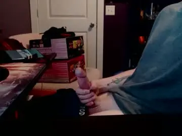 Chaturbate Nude Webcam of hrnysoldier92