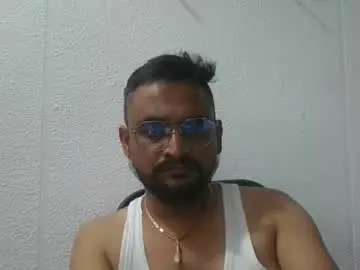 Chaturbate Sex Cam of indianlover1433