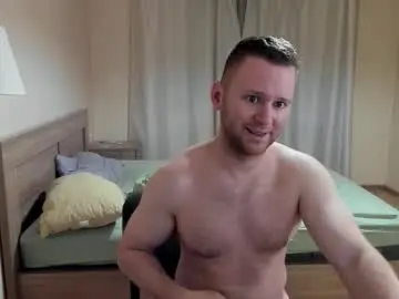 Chaturbate Live Sex Cam of michael_birkin