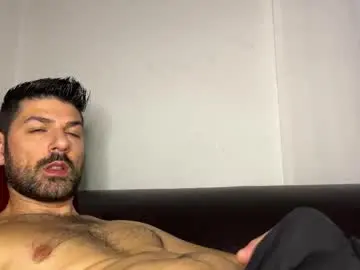 sexfriendch from chaturbate