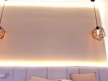 valery_santorini from chaturbate