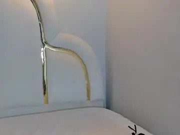 Chaturbate Live Sex Cam of naughtyrose_vc