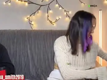 Chaturbate Live Sex Cam of sabrinasmit